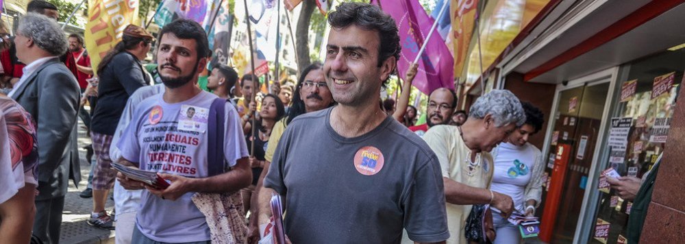 Marcelo Freixo en campagne, crédit Midia Ninja