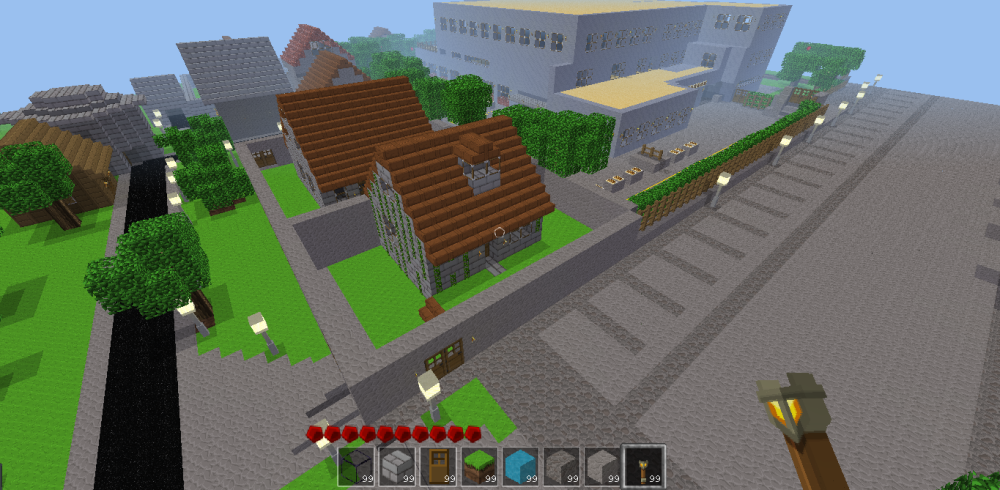 La classe de SVTux a a reconstruit leur collège à l'échelle dans Minetest. 