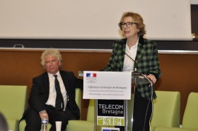 Discours de Geneviève FIoraso devant des élèves de Télécom Bretagne, l'ENIB, l'École Navale et l'ENSTA.