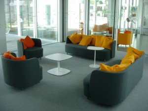 photo mediatheque fauteuils