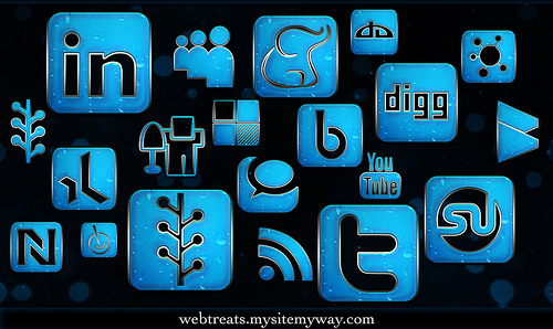 panorama de logos de réseaux sociaux, outils et services Web 2.0