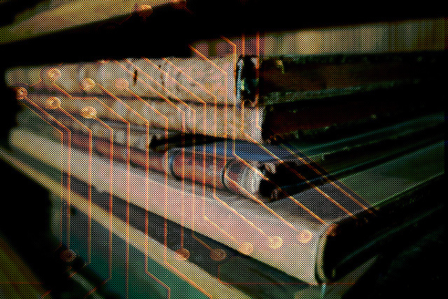 Book remix. Par Echoln. CC-BY-SA. Source : Flickr.